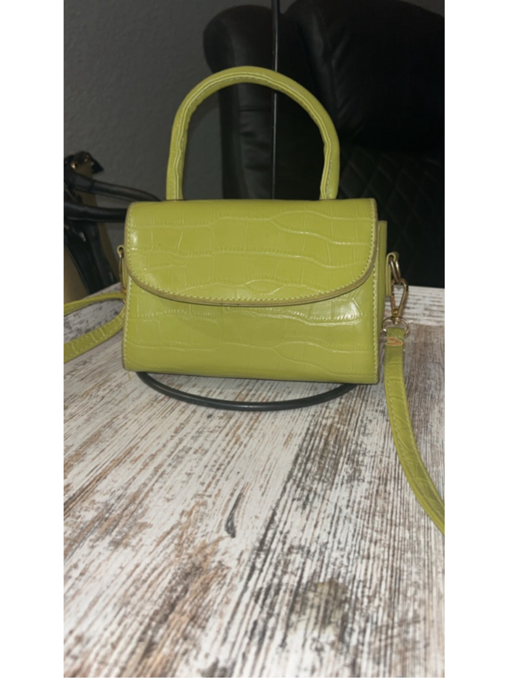Women's Unbranded Crossbody Bag One Size Lime Green Gold